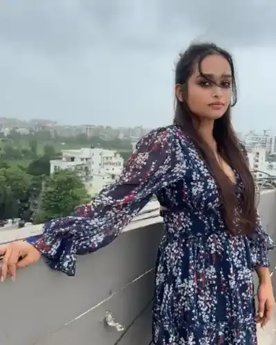 Utraula Escorts